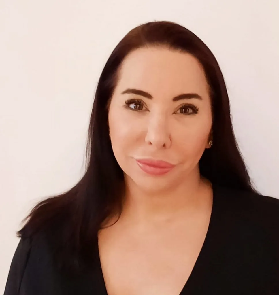 Dr. Petra Dado Portrait